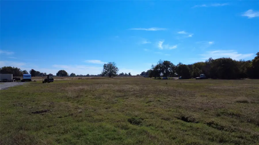 310 County Road 319, Rosebud, TX 76570 - Image #2