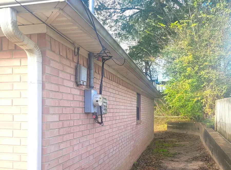 2219 Glenview Avenue, Tyler, TX 75701 - Image #2