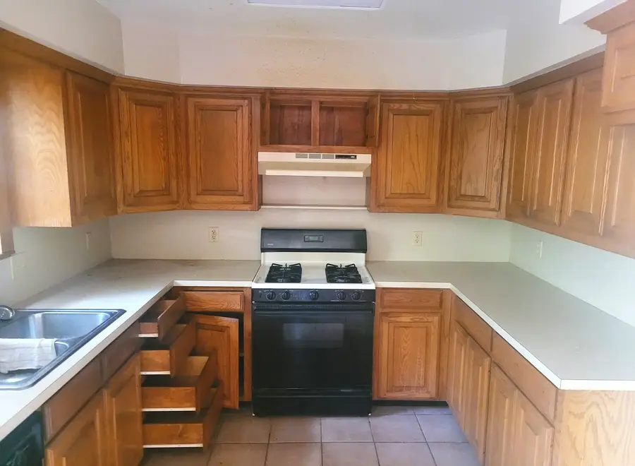 2219 Glenview Avenue, Tyler, TX 75701 - Image #3