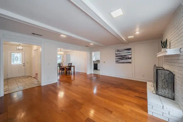 2221 Vickers Drive, Plano, TX 75075