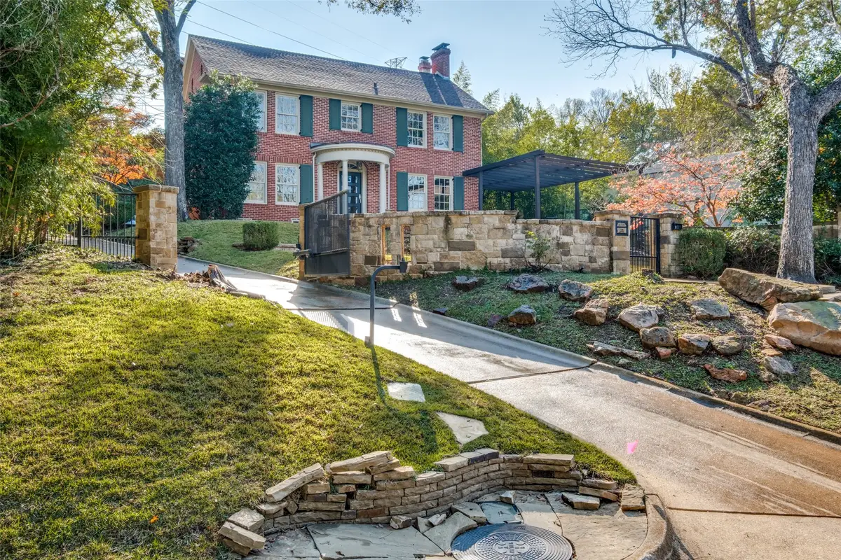 3916 Stonebridge Drive, Dallas, TX 75204 - Image #1