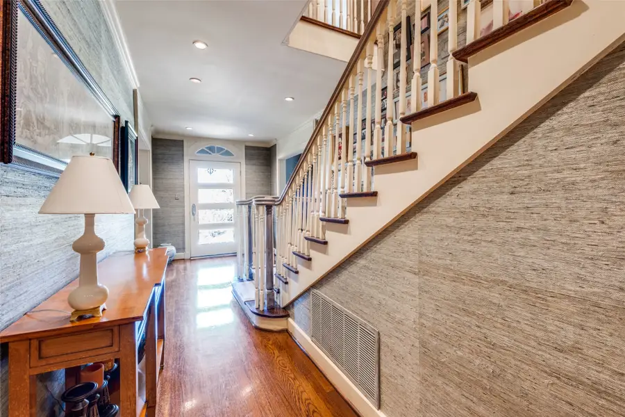 3916 Stonebridge Drive, Dallas, TX 75204 - Image #3