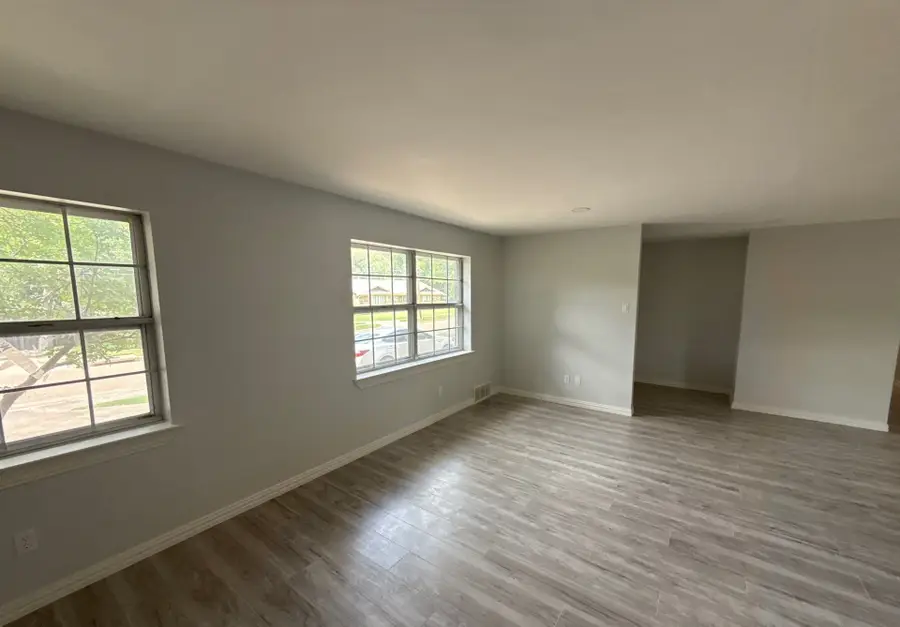 3330 Sharpview Lane, Dallas, TX 75228 - Image #3