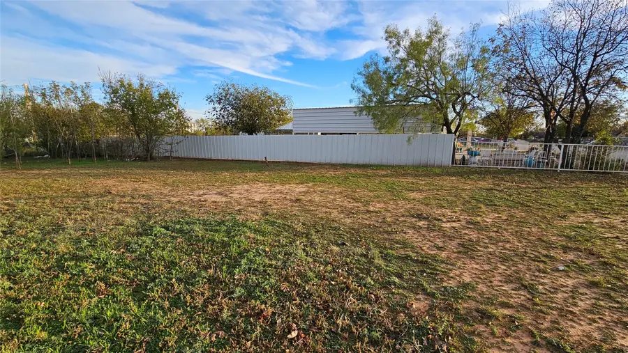 1349 Pecan Street, Abilene, TX 79602 - Image #3