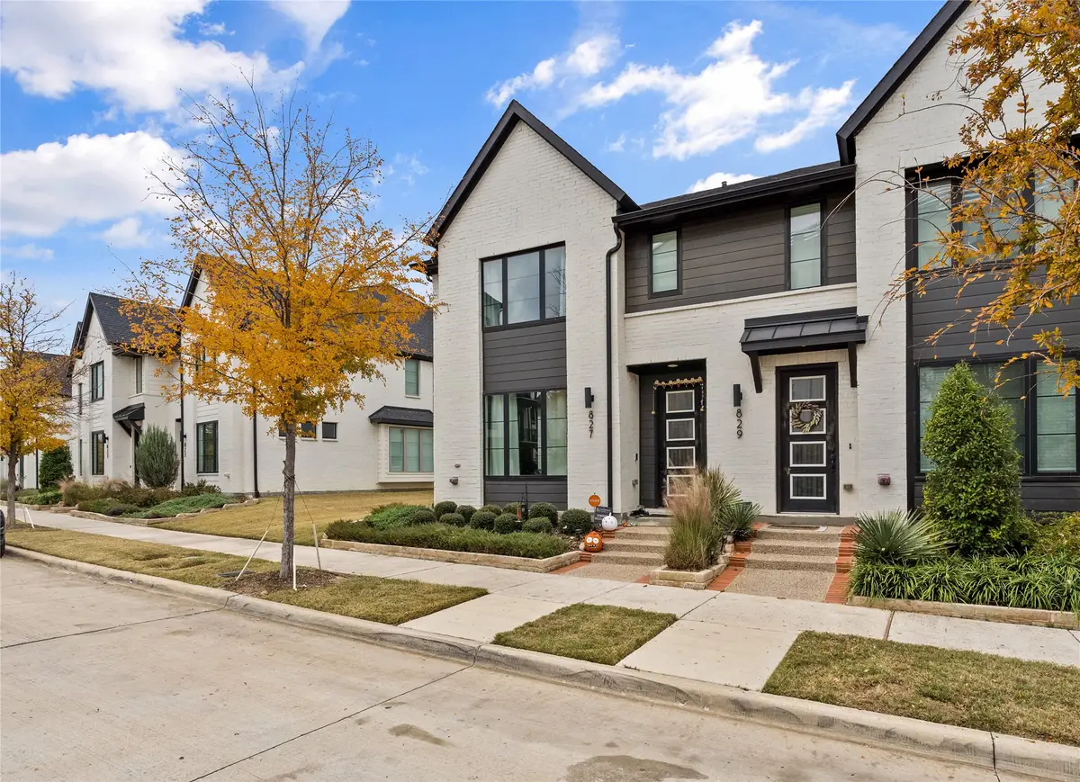 827 Crystal Oak Lane, Arlington, TX 76005 - Image #1