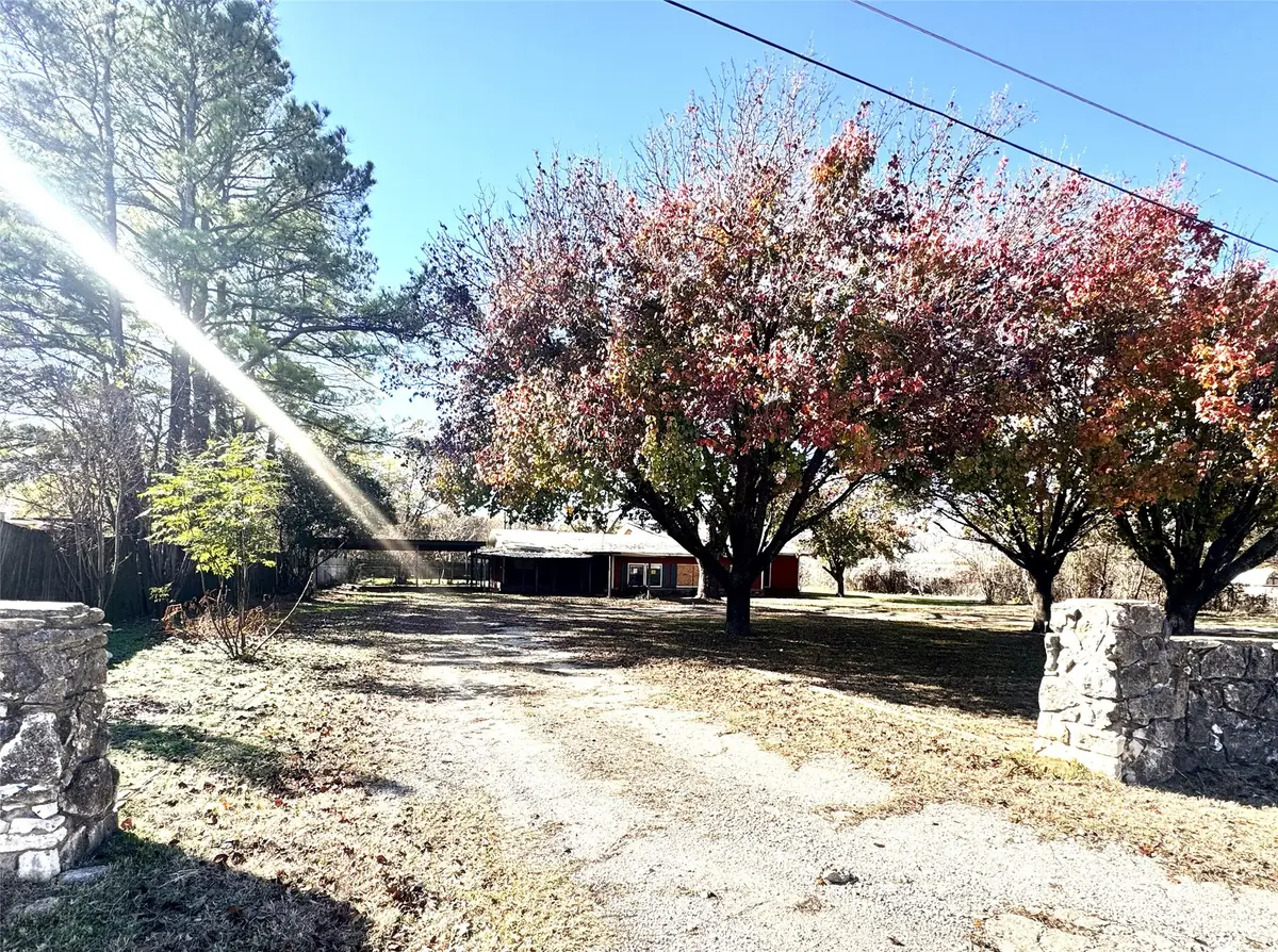 508 Lilac Drive, Granbury, TX 76049 - Image #1