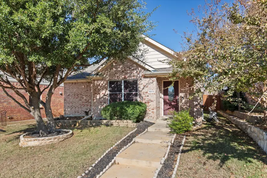9013 Sundance Trail, Cross Roads, TX 76227 - Image #2