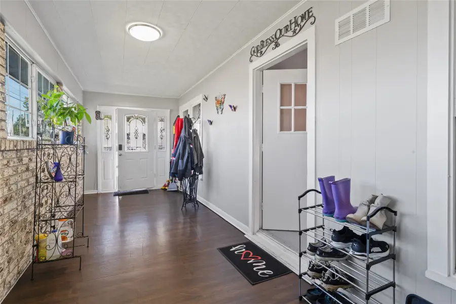 1223 Country Club Road, Cleburne, TX 76033 - Image #2