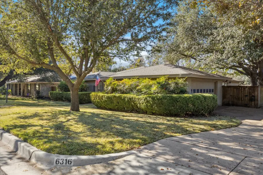 6316 Wallingford Drive, Fort Worth, TX 76133 - Image #3