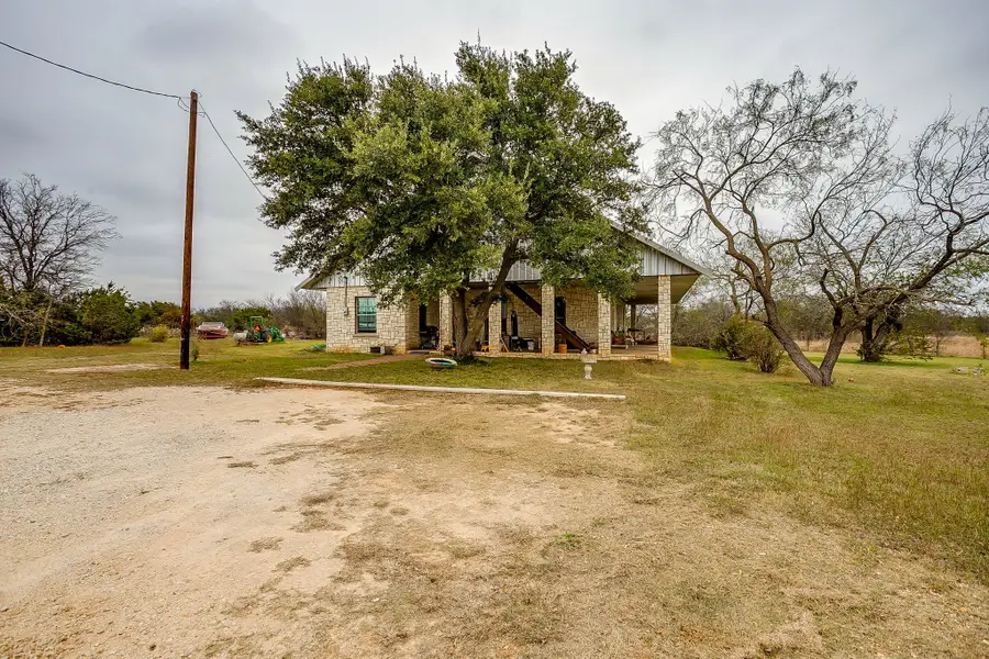149 Fm 934, Blum, TX 76627 - Image #2