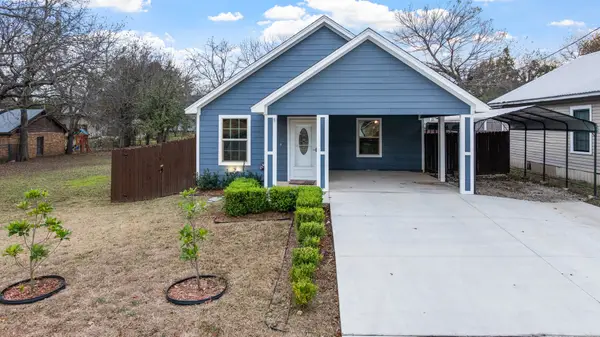506 Orchard Street, Bowie, TX 76230