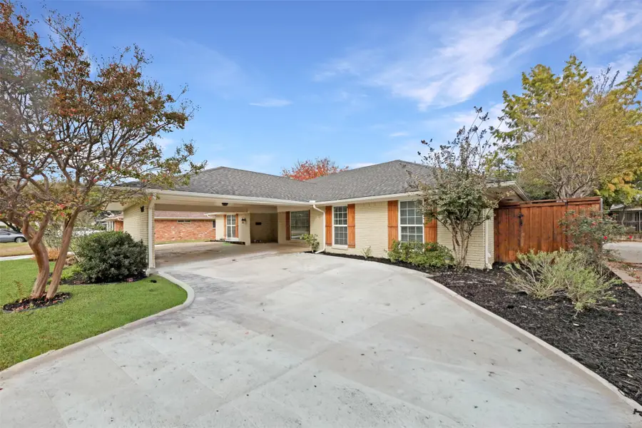 2707 Quail Ridge Drive, Carrollton, TX 75006 - Image #2