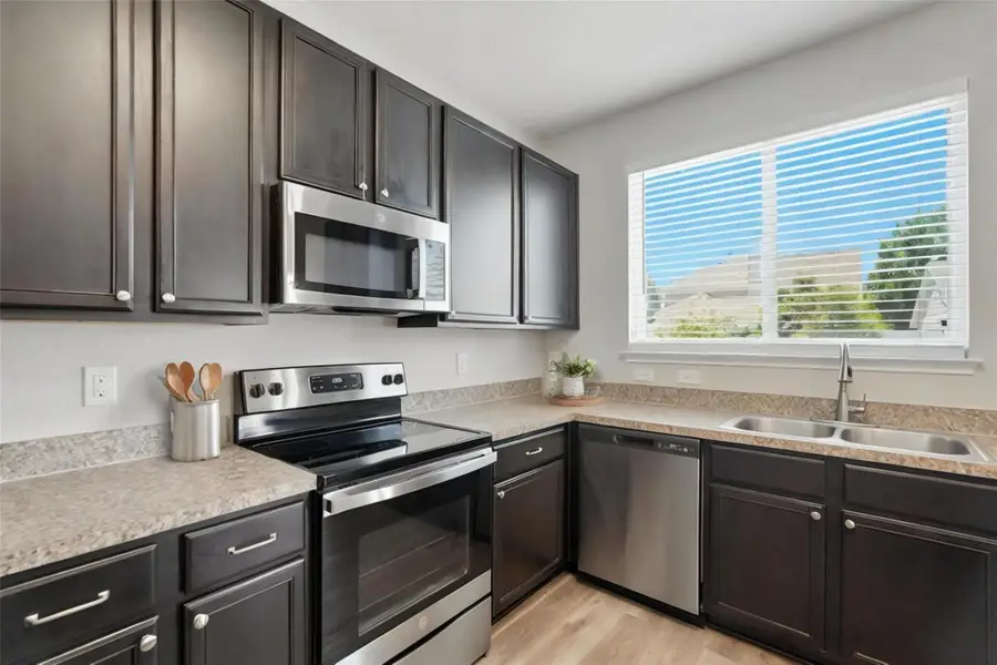 9152 Blackstone Drive, Providence Village, TX 76227 - Image #3