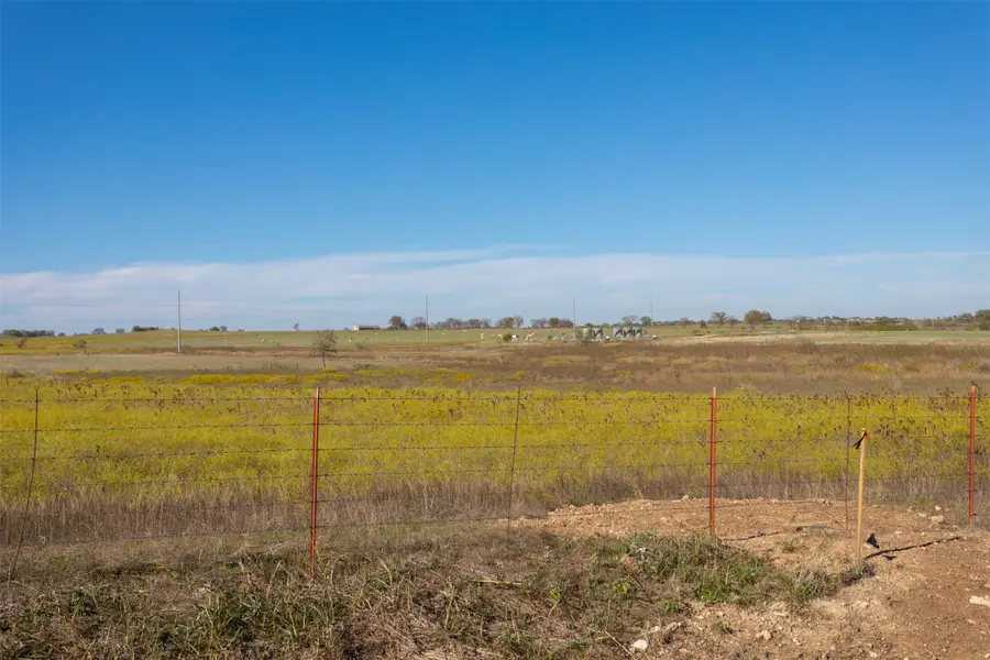 6600 Woodard Avenue, Cleburne, TX 76033 - Image #3