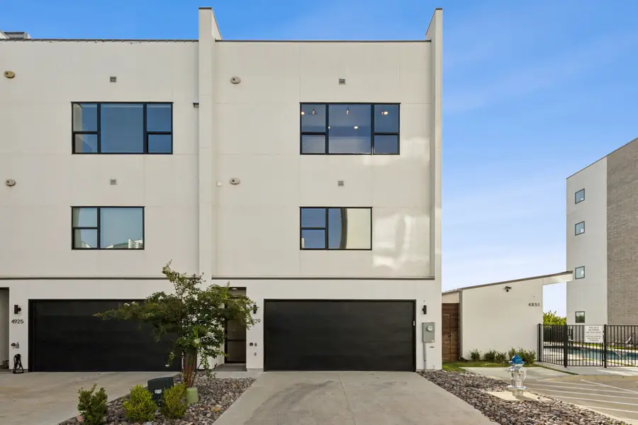 4929 Blaynes View, The Colony, TX 75056 - Image #2