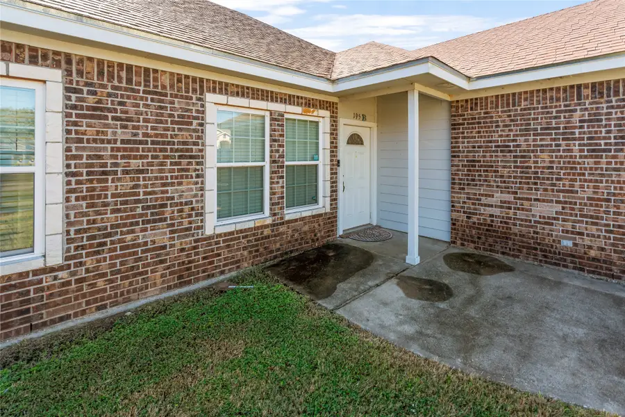 195 Ashland Drive, Woodway, TX 76712 - Image #2