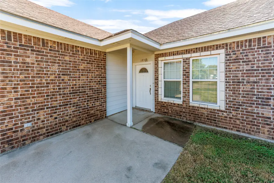 195 Ashland Drive, Woodway, TX 76712 - Image #3