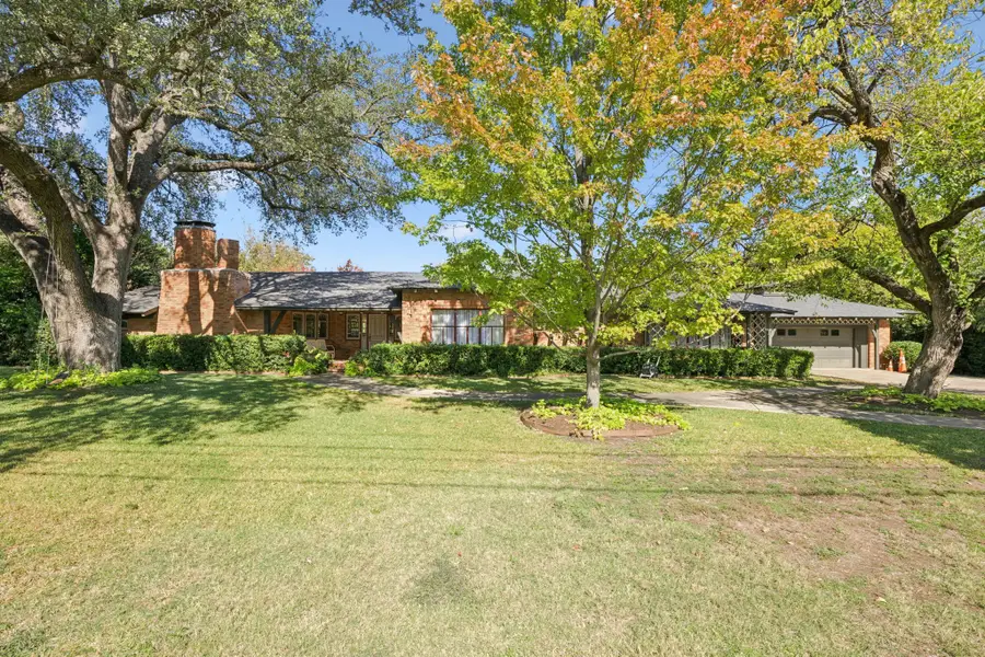 4549 Walnut Hill Lane, Dallas, TX 75229 - Image #3