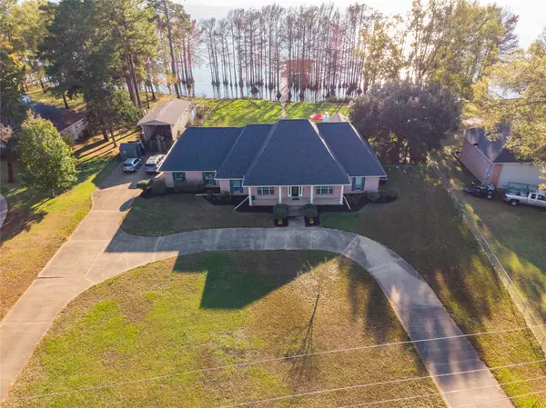 6499 N Lakeshore Drive, Shreveport, LA 71107