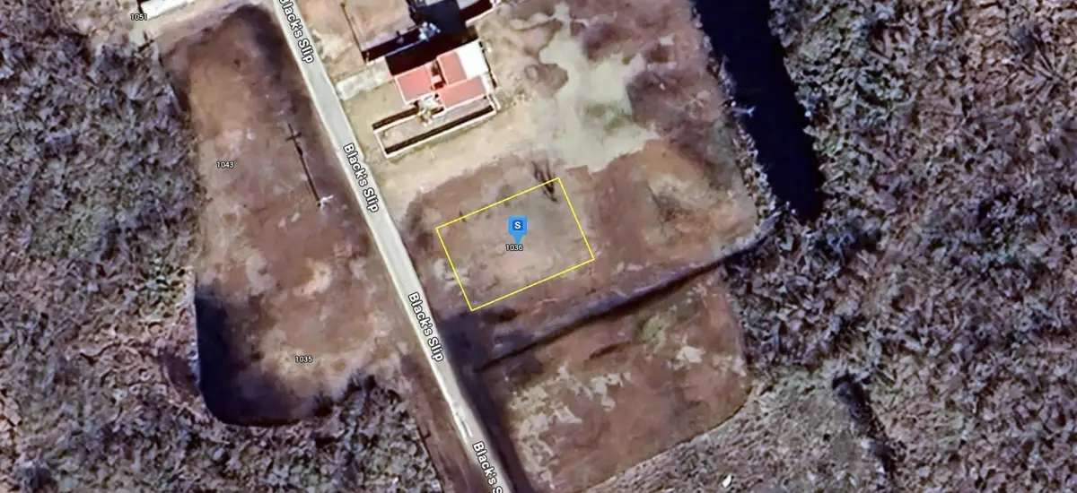 1036 Blacks Slip, Gilchrist, TX 77617 - Image #1