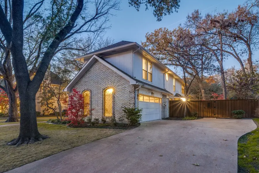 2817 Woods Lane, Garland, TX 75044 - Image #2