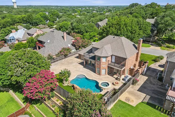 9120 Nob Hill Drive, North Richland Hills, TX 76182