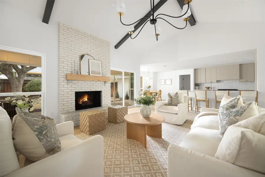 16805 Deer Park Drive, Dallas, TX 75248 - Image #2