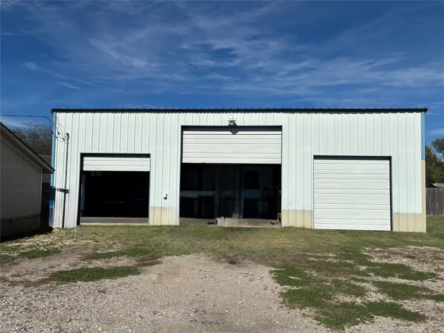 127 Boyce Third Street, Waxahachie, TX 75165 - Image #2