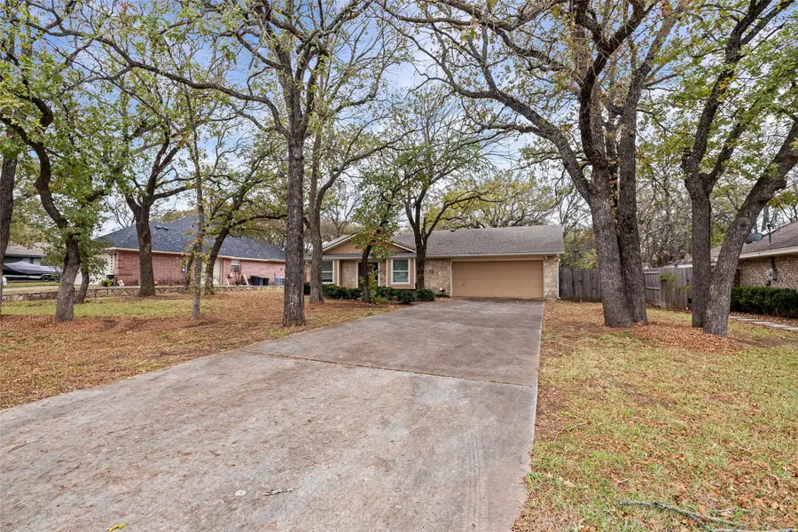 5408 Cortez Drive, Granbury, TX 76049 - Image #3