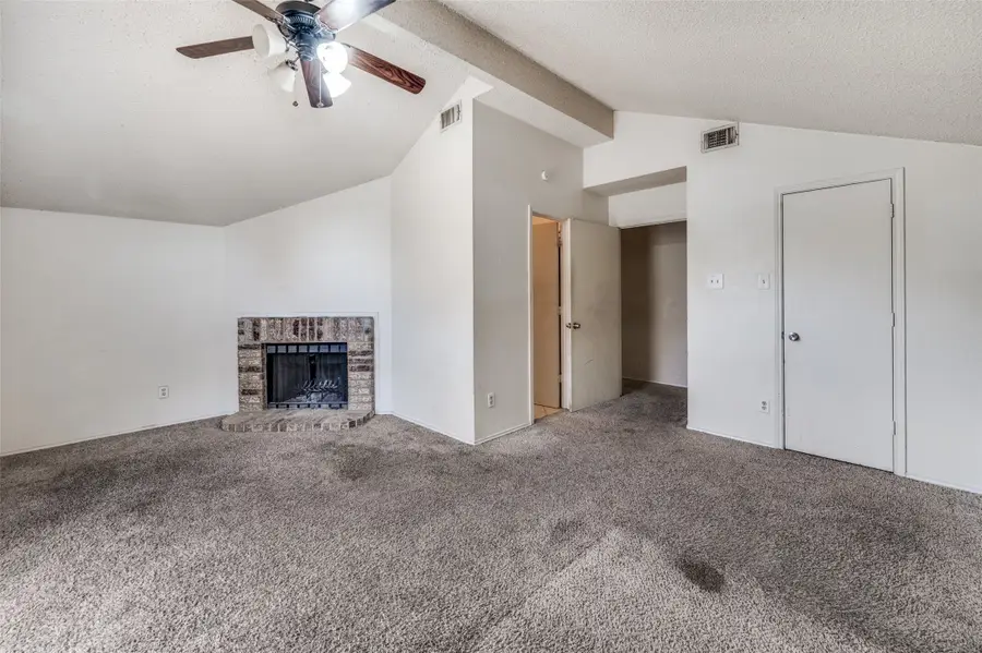 803 Canary Lane, Mansfield, TX 76063 - Image #3