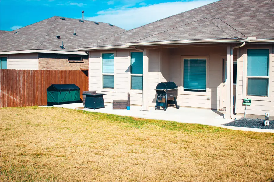 8617 Sandy Park Drive, Fort Worth, TX 76179 - Image #3