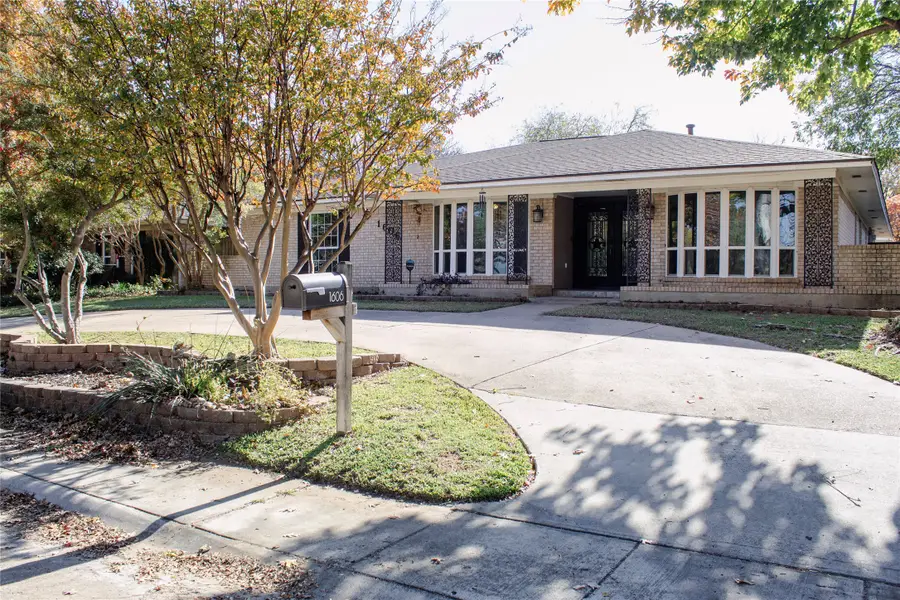 1606 Villanova Drive, Richardson, TX 75081 - Image #2