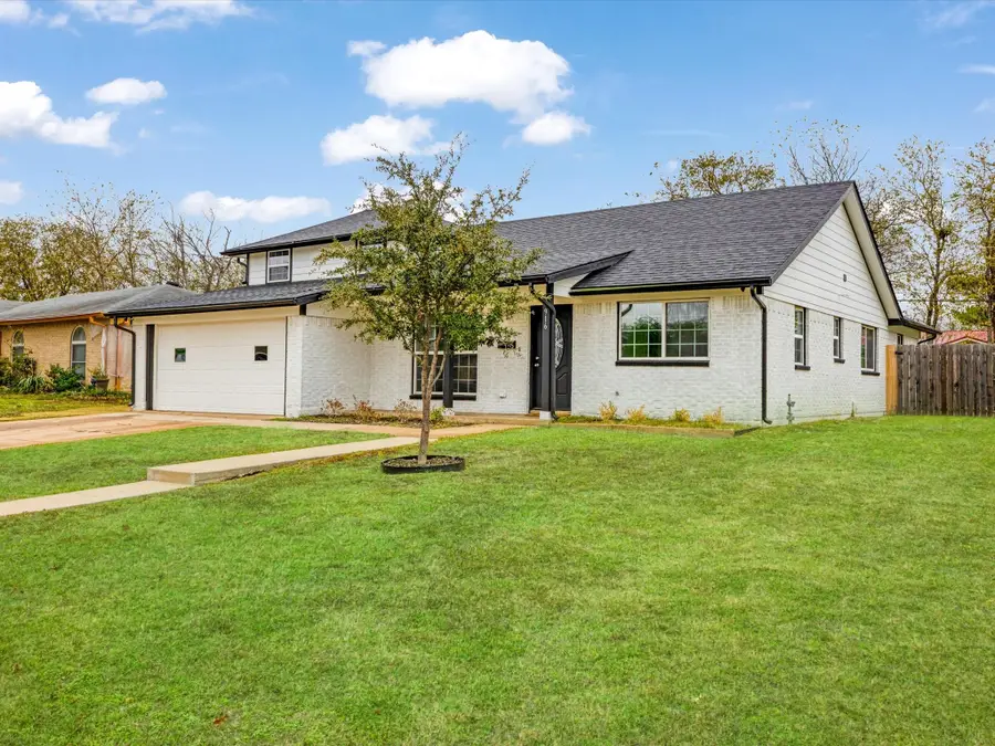 916 Kelley Drive, Everman, TX 76140 - Image #3