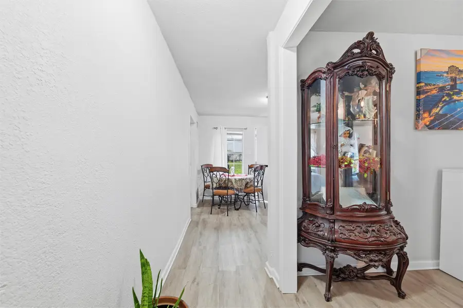 315 Rea Avenue, Lancaster, TX 75146 - Image #2