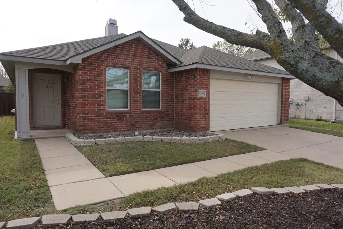 1009 Lowndes Lane, Wylie, TX 75098 - Image #1