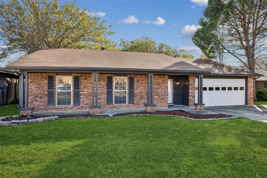 4028 Dogwood Lane, Fort Worth, TX 76137 - Image #2