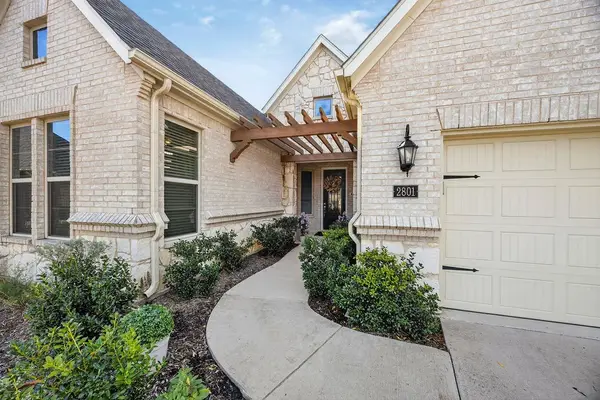 2801 Vista Azul Place #2801, Mansfield, TX 76063
