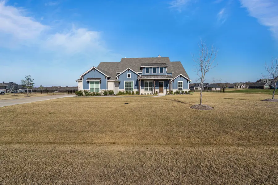 180 Waterview Drive, Gunter, TX 75058 - Image #2