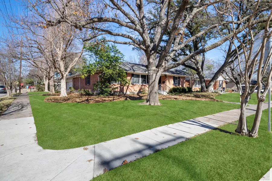 10505 Lakemere Drive, Dallas, TX 75238 - Image #2