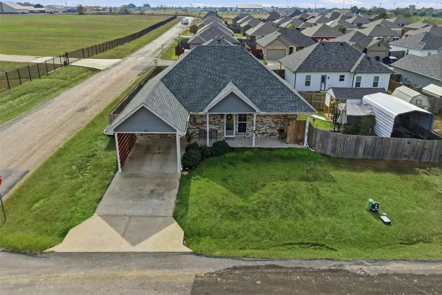301 Rike Road, Mabank, TX 75147 - Image #3