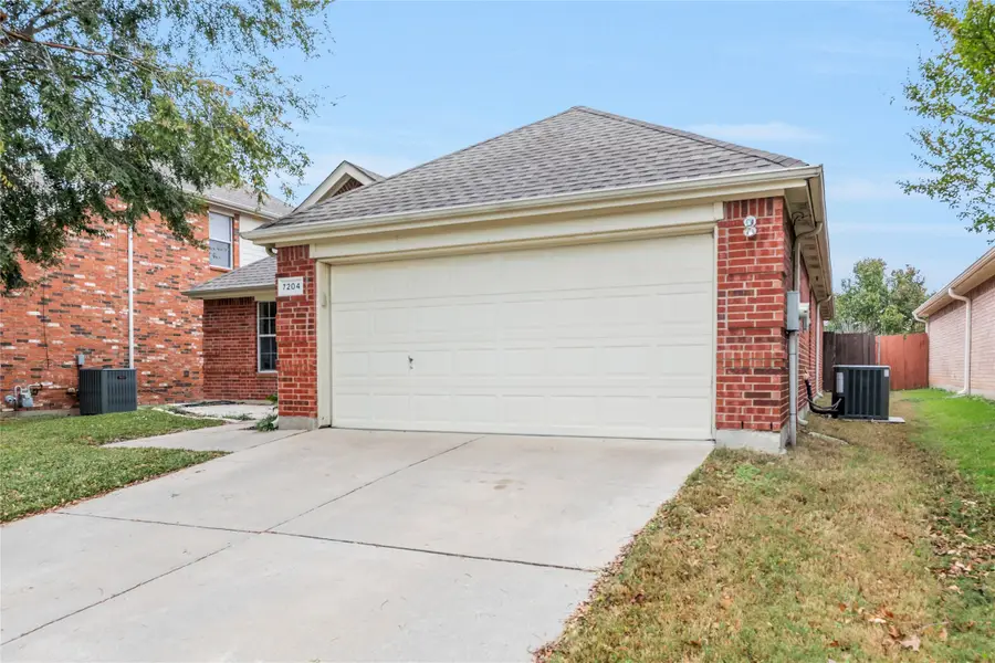 7204 Welshman Drive, Fort Worth, TX 76137 - Image #3