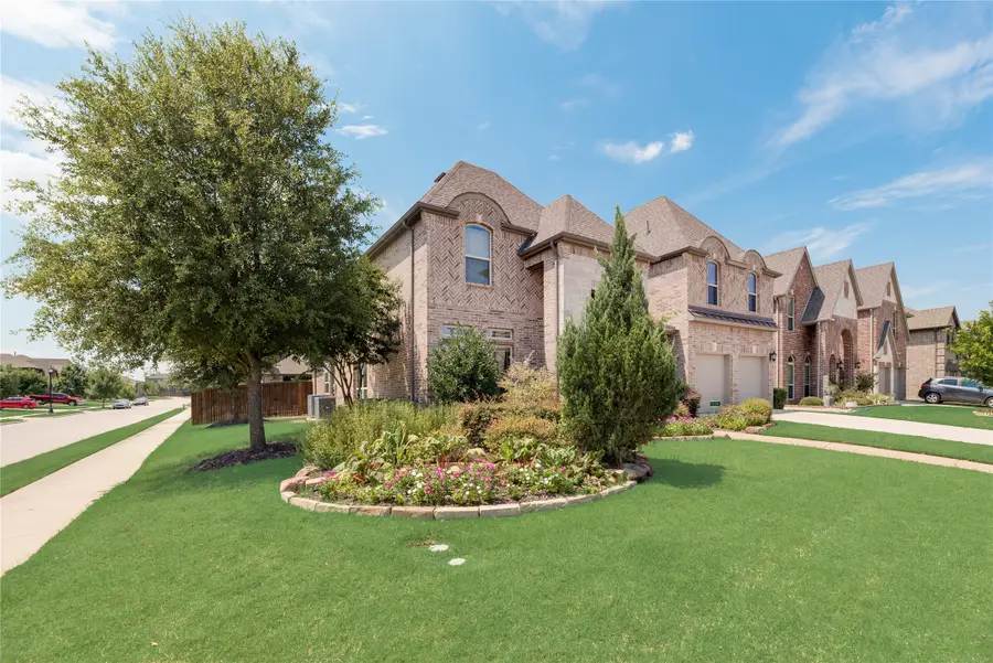 1208 Dove Haven Drive, Mansfield, TX 76063 - Image #2