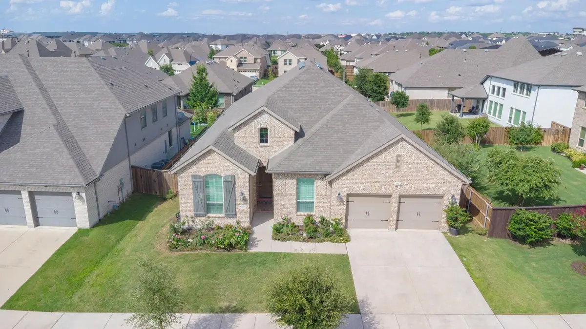 7541 Pondview Lane, Fort Worth, TX 76123 - Image #1