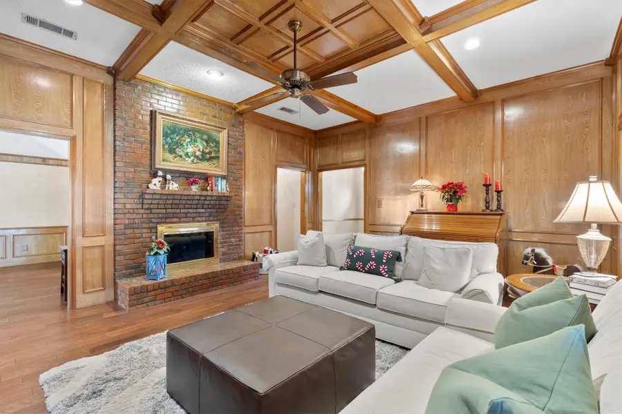 2903 Laguna Court, Plano, TX 75023 - Image #3