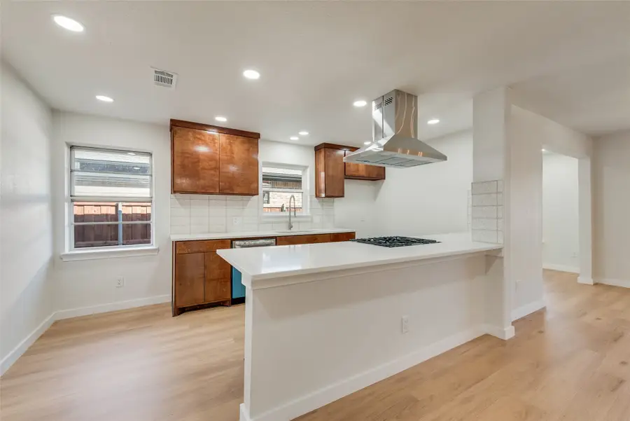 3021 El Tovar Avenue, Dallas, TX 75233 - #3