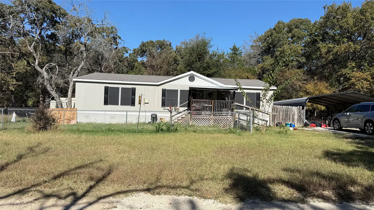 2077 Wright Way Circle, Quinlan, TX 75474 - Image #1