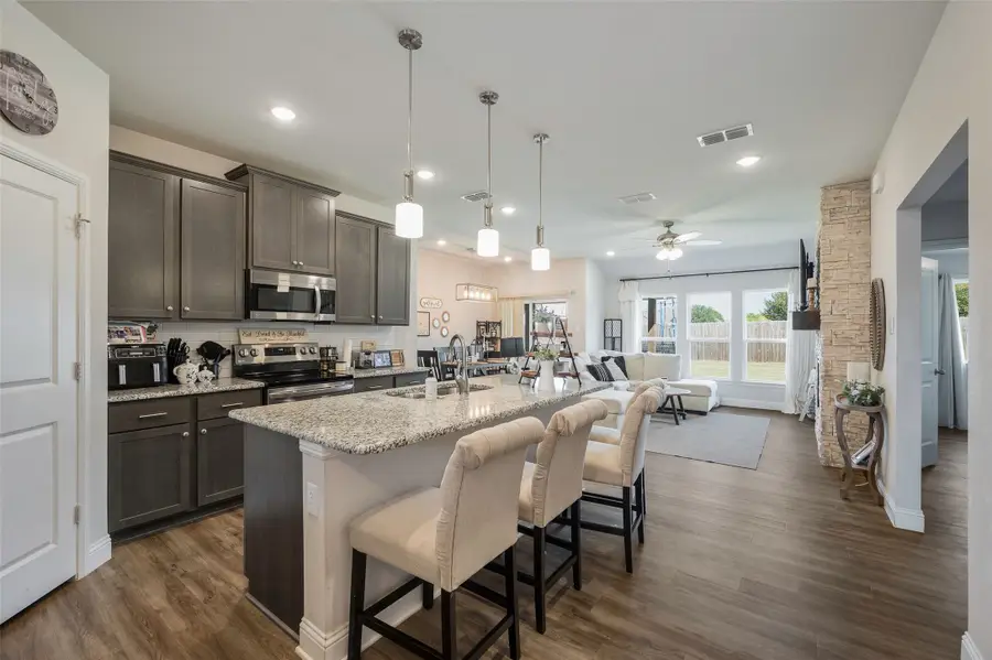 117 Mustang Drive, Lindsay, TX 76240 - Image #3