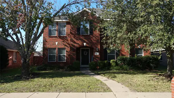 105 Forest Park Lane, Red Oak, TX 75164