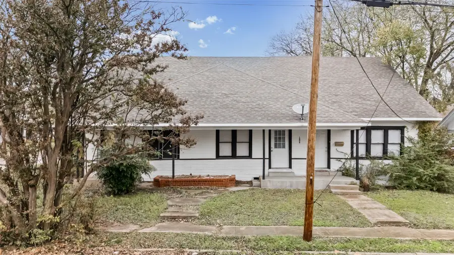 1406 Sycamore Street, Commerce, TX 75428 - Image #2
