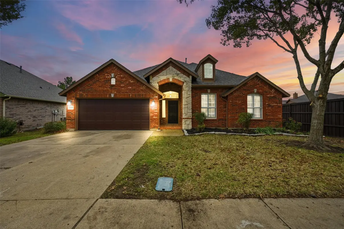 1300 Tippler Drive, Arlington, TX 76002 - Image #1